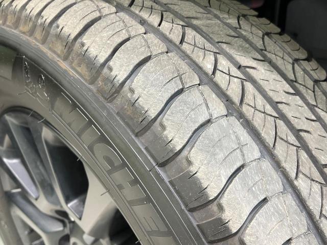 ランドクルーザープラド ＴＸ　Ｌパッケージ　マットブラックエディション　純正９型ナビ　全周囲カメラ　サンルーフ　衝突被害軽減システム　レーダークルーズ　禁煙車　前席シートエアコン　ドラレコ　コーナーセンサー　ＬＥＤヘッド　ＥＴＣ２．０（69枚目）