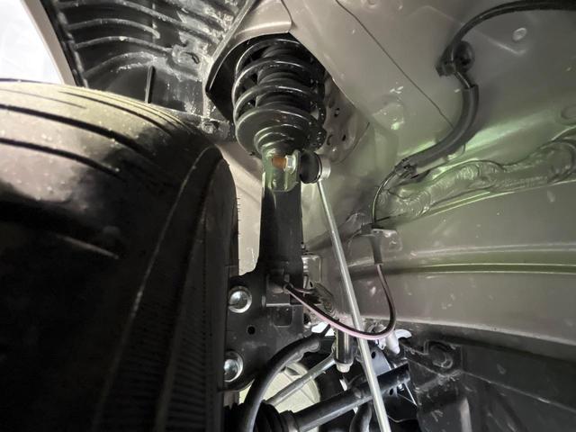 ワゴンＲスマイル ハイブリッドＳ　純正９型ナビ　電動スライドドア　全周囲カメラ　衝突被害軽減システム　レーダークルーズ　禁煙車　シートヒーター　ドラレコ　コーナーセンサー　スマートキー　ＬＥＤヘッド　ビルトインＥＴＣ　オートハイビーム（24枚目）