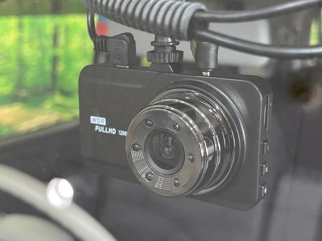 ワゴンＲスマイル ハイブリッドＳ　純正９型ナビ　電動スライドドア　全周囲カメラ　衝突被害軽減システム　レーダークルーズ　禁煙車　シートヒーター　ドラレコ　コーナーセンサー　スマートキー　ＬＥＤヘッド　ビルトインＥＴＣ　オートハイビーム（32枚目）