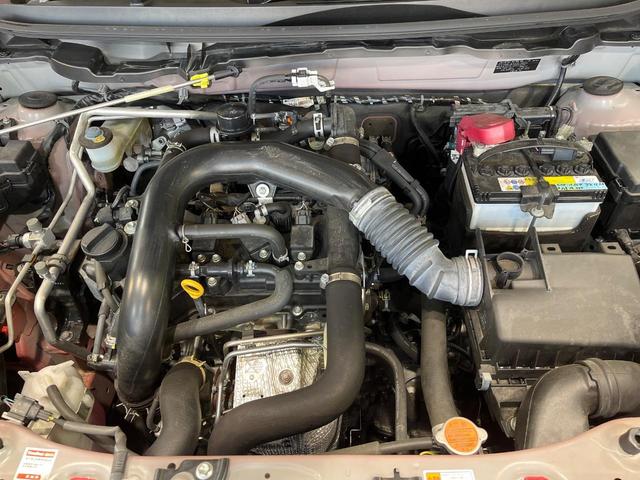 ロッキー Ｇ　純正９型ナビ　全周囲カメラ　衝突被害軽減システム　レーダークルーズ　禁煙車　ドラレコ　コーナーセンサー　スマートキー　ＬＥＤヘッド　ビルトインＥＴＣ　純正１７インチアルミ　オートハイビーム（18枚目）