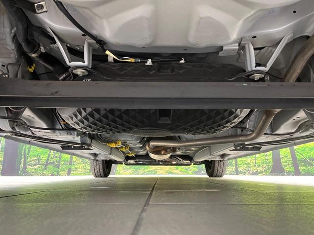 ムーヴキャンバス Ｘリミテッドメイクアップ　ＳＡＩＩＩ　両側電動ドア　純正ナビ　バックカメラ　スマートアシスト　禁煙車　スマートキー　ＥＴＣ　オートライト　オートエアコン　Ｂｌｕｅｔｏｏｔｈ　ＣＤ　ＤＶＤ再生　フルセグ　ＬＥＤフォグ（19枚目）