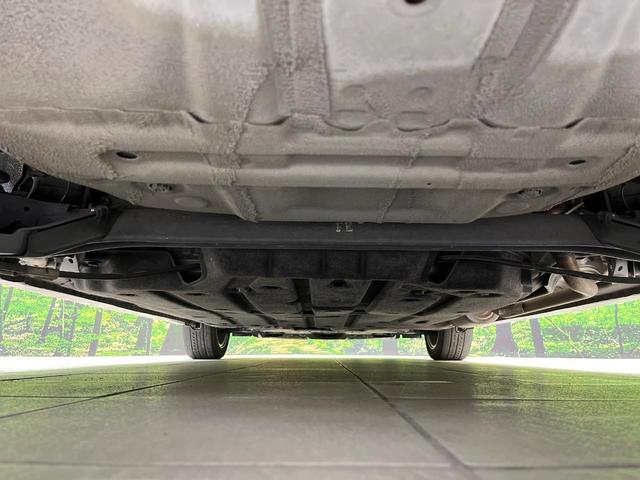 フィットハイブリッド Ｓ　ホンダセンシング　純正ＳＤナビ　バックカメラ　衝突被害軽減システム　レーダークルーズ　禁煙車　スマートキー　ＬＥＤヘッド　ビルトインＥＴＣ　純正１６インチアルミ　車線逸脱警報　オートライト　オートエアコン（19枚目）