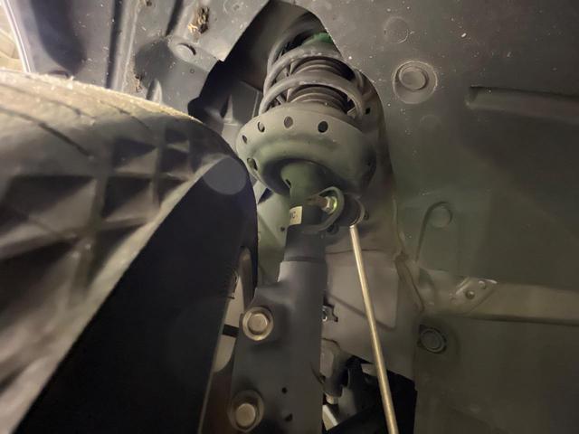 フィットハイブリッド Ｓ　ホンダセンシング　純正ＳＤナビ　バックカメラ　衝突被害軽減システム　レーダークルーズ　禁煙車　スマートキー　ＬＥＤヘッド　ビルトインＥＴＣ　純正１６インチアルミ　車線逸脱警報　オートライト　オートエアコン（20枚目）