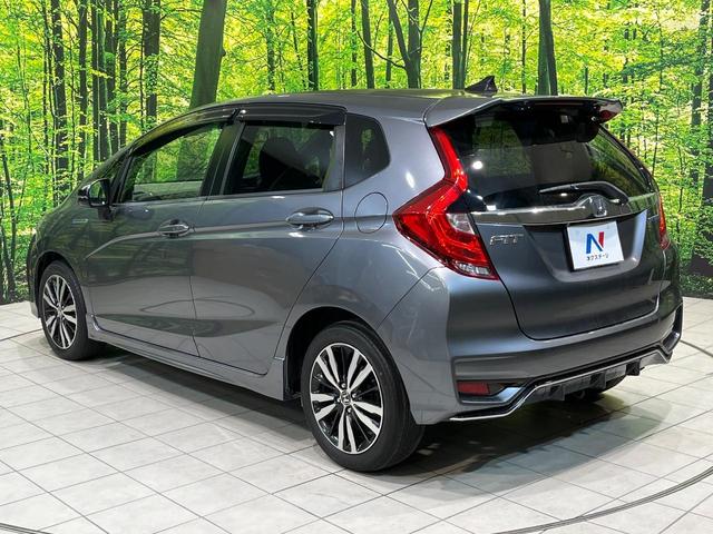 フィットハイブリッド Ｓ　ホンダセンシング　純正ＳＤナビ　バックカメラ　衝突被害軽減システム　レーダークルーズ　禁煙車　スマートキー　ＬＥＤヘッド　ビルトインＥＴＣ　純正１６インチアルミ　車線逸脱警報　オートライト　オートエアコン（33枚目）