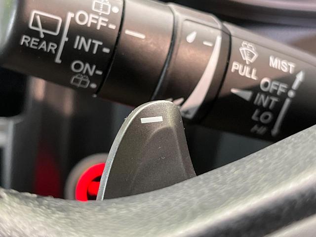 フィットハイブリッド Ｓ　ホンダセンシング　純正ＳＤナビ　バックカメラ　衝突被害軽減システム　レーダークルーズ　禁煙車　スマートキー　ＬＥＤヘッド　ビルトインＥＴＣ　純正１６インチアルミ　車線逸脱警報　オートライト　オートエアコン（47枚目）