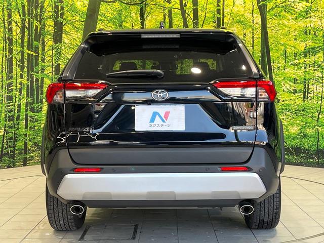 ＲＡＶ４ アドベンチャー　純正１０．５型ナビ　４ＷＤ　バックカメラ　衝突軽減　レーダークルーズ　禁煙車　ハーフレザーシート　前席シートエアコン　パワーシート　ドラレコ　コーナーセンサー　スマートキー　ＬＥＤヘッド　ルーフレール（15枚目）