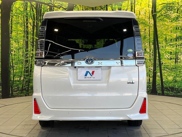 ヴォクシー ハイブリッドＺＳ　煌ＩＩＩ　両側電動ドア　純正９型ナビ　後席モニター　バックカメラ　衝突被害軽減システム　禁煙車　ハーフレザーシート　ドラレコ　コーナーセンサー　スマートキー　ＬＥＤヘッド　ビルトインＥＴＣ　クルコン（15枚目）