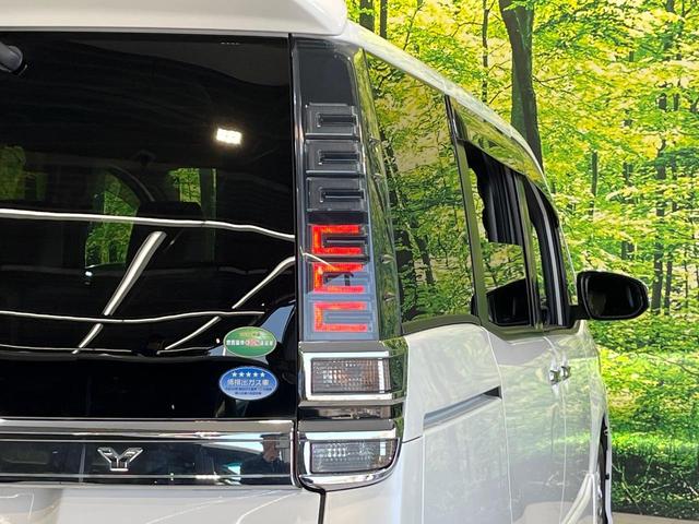 ヴォクシー ハイブリッドＺＳ　煌ＩＩＩ　両側電動ドア　純正９型ナビ　後席モニター　バックカメラ　衝突被害軽減システム　禁煙車　ハーフレザーシート　ドラレコ　コーナーセンサー　スマートキー　ＬＥＤヘッド　ビルトインＥＴＣ　クルコン（52枚目）