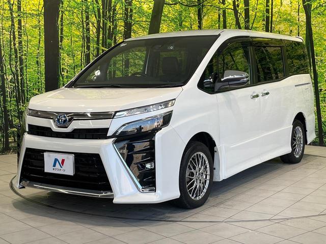 ヴォクシー ハイブリッドＺＳ　煌ＩＩＩ　両側電動ドア　純正９型ナビ　後席モニター　バックカメラ　衝突被害軽減システム　禁煙車　ハーフレザーシート　ドラレコ　コーナーセンサー　スマートキー　ＬＥＤヘッド　ビルトインＥＴＣ　クルコン（62枚目）