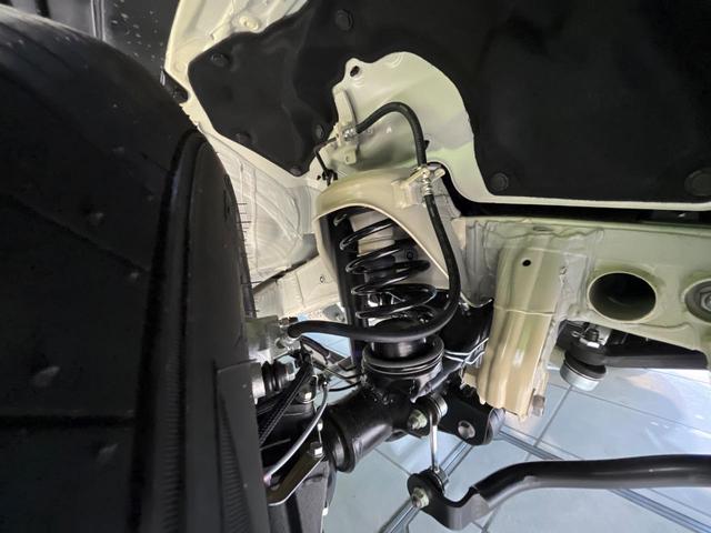 ジムニーシエラ JC 登録済未使用車 4WD スズキセーフティサポート レーダークルーズ シートヒーター 禁煙車 コーナーセンサー スマートキー LEDヘッド オートハイビーム 車線逸脱警報 オートライト オートエアコン(20枚目)