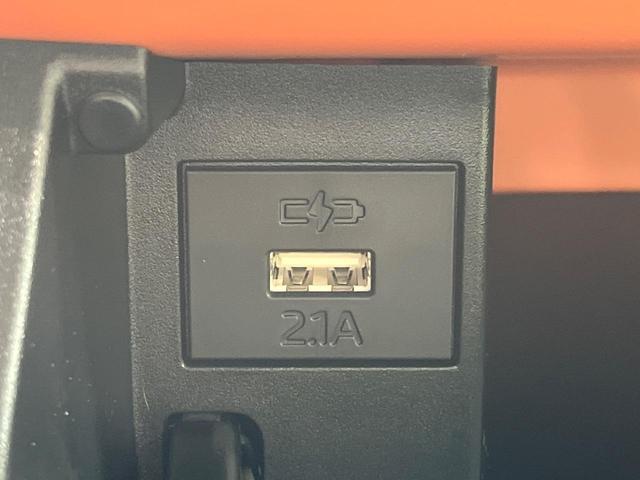 タント ファンクロスターボ　９型ディスプレイオーディオ　両側電動ドア　全周囲カメラ　衝突被害軽減システム　レーダークルーズ　禁煙車　ドラレコ　スマートキー　ＬＥＤヘッド　ルーフレール　ＥＴＣ（65枚目）