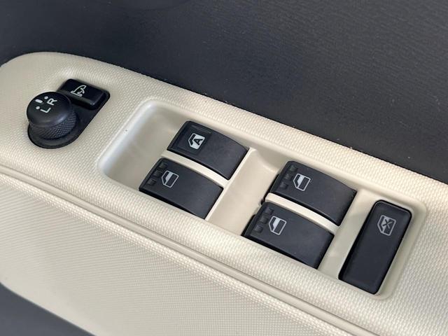 ミラココア ココアプラスＸスペシャルコーデスマトセレクションＳＮ　スマートキー　ＥＴＣ　アイドリングストップ　オートエアコン　電動格納ミラー　ＣＤ再生　衝突安全ボディ　盗難防止システム（28枚目）