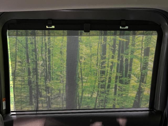 ソリオ ハイブリッドMZ 純正8型ナビ 両側電動ドア 禁煙車 全周囲カメラ 衝突被害軽減システム ドラレコ コーナーセンサー スマートキー LEDヘッド ビルトインETC 純正15インチアルミ オートハイビーム 車線逸脱警報(40枚目)