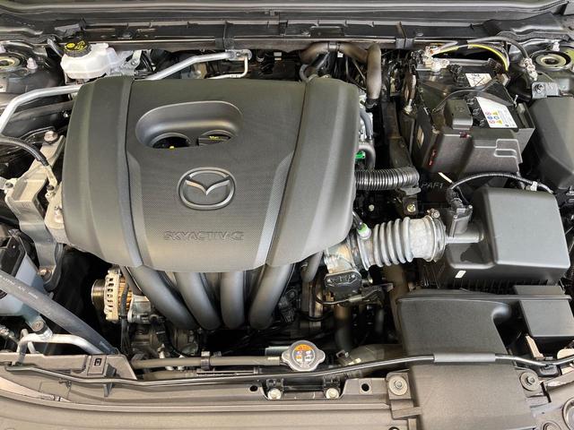 ＭＡＺＤＡ３ファストバック １５Ｓツーリング　ＳＤナビ　全周囲カメラ　衝突被害軽減システム　レーダークルーズ　禁煙車　コーナーセンサー　スマートキー　ＬＥＤヘッド　ビルトインＥＴＣ　純正１８インチアルミ　オートハイビーム　車線逸脱警報（18枚目）