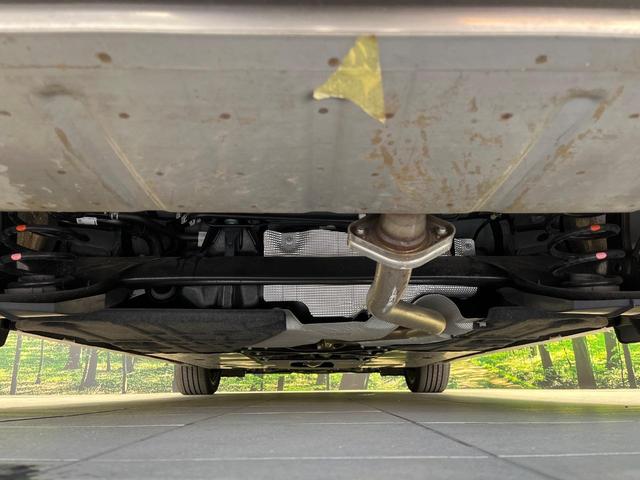 ＭＡＺＤＡ３ファストバック １５Ｓツーリング　ＳＤナビ　全周囲カメラ　衝突被害軽減システム　レーダークルーズ　禁煙車　コーナーセンサー　スマートキー　ＬＥＤヘッド　ビルトインＥＴＣ　純正１８インチアルミ　オートハイビーム　車線逸脱警報（19枚目）