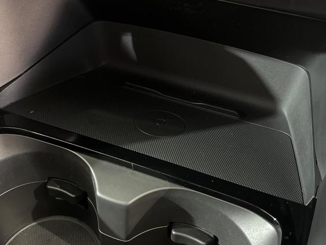 ＭＡＺＤＡ３ファストバック １５Ｓツーリング　ＳＤナビ　全周囲カメラ　衝突被害軽減システム　レーダークルーズ　禁煙車　コーナーセンサー　スマートキー　ＬＥＤヘッド　ビルトインＥＴＣ　純正１８インチアルミ　オートハイビーム　車線逸脱警報（30枚目）