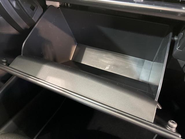 ＭＡＺＤＡ３ファストバック １５Ｓツーリング　ＳＤナビ　全周囲カメラ　衝突被害軽減システム　レーダークルーズ　禁煙車　コーナーセンサー　スマートキー　ＬＥＤヘッド　ビルトインＥＴＣ　純正１８インチアルミ　オートハイビーム　車線逸脱警報（40枚目）