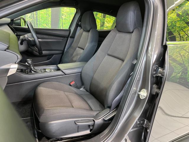 ＭＡＺＤＡ３ファストバック １５Ｓツーリング　ＳＤナビ　全周囲カメラ　衝突被害軽減システム　レーダークルーズ　禁煙車　コーナーセンサー　スマートキー　ＬＥＤヘッド　ビルトインＥＴＣ　純正１８インチアルミ　オートハイビーム　車線逸脱警報（42枚目）