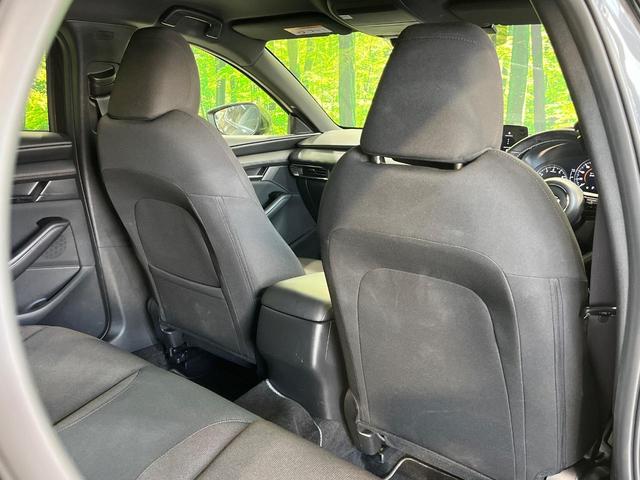 ＭＡＺＤＡ３ファストバック １５Ｓツーリング　ＳＤナビ　全周囲カメラ　衝突被害軽減システム　レーダークルーズ　禁煙車　コーナーセンサー　スマートキー　ＬＥＤヘッド　ビルトインＥＴＣ　純正１８インチアルミ　オートハイビーム　車線逸脱警報（43枚目）