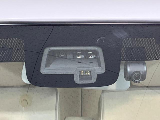 アルトラパン Ｘ　純正８型ナビ　全周囲カメラ　禁煙車　コーナーセンサー　スマートキー　ＨＩＤヘッド　ビルトインＥＴＣ　純正１４インチアルミ　オートエアコン　Ｂｌｕｅｔｏｏｔｈ　ＣＤ　ＤＶＤ再生　フルセグ（5枚目）