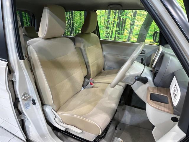 アルトラパン Ｘ　純正８型ナビ　全周囲カメラ　禁煙車　コーナーセンサー　スマートキー　ＨＩＤヘッド　ビルトインＥＴＣ　純正１４インチアルミ　オートエアコン　Ｂｌｕｅｔｏｏｔｈ　ＣＤ　ＤＶＤ再生　フルセグ（8枚目）