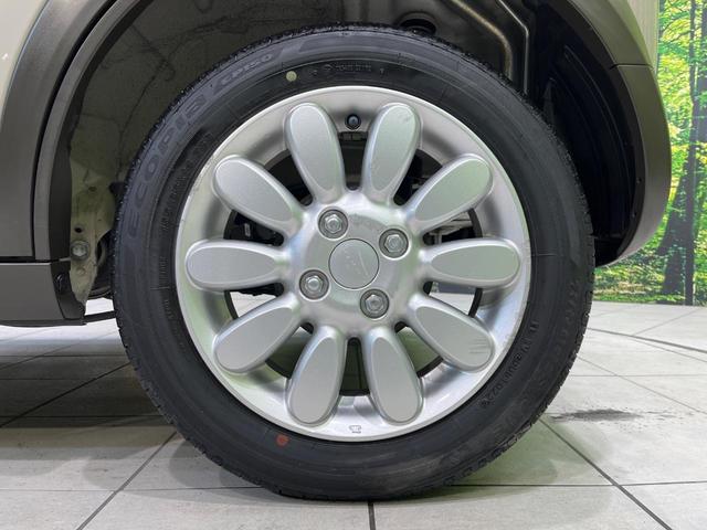 アルトラパン Ｘ　純正８型ナビ　全周囲カメラ　禁煙車　コーナーセンサー　スマートキー　ＨＩＤヘッド　ビルトインＥＴＣ　純正１４インチアルミ　オートエアコン　Ｂｌｕｅｔｏｏｔｈ　ＣＤ　ＤＶＤ再生　フルセグ（56枚目）