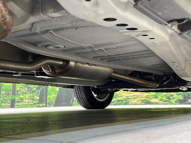 アルトラパン Ｘ　純正８型ナビ　全周囲カメラ　禁煙車　コーナーセンサー　スマートキー　ＨＩＤヘッド　ビルトインＥＴＣ　純正１４インチアルミ　オートエアコン　Ｂｌｕｅｔｏｏｔｈ　ＣＤ　ＤＶＤ再生　フルセグ（61枚目）