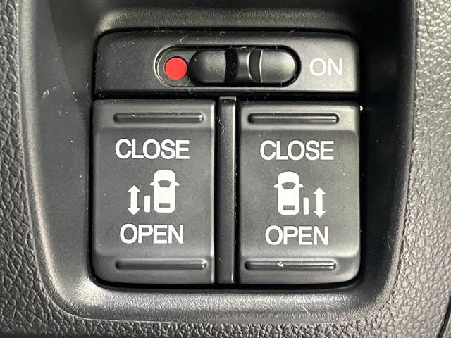 N-BOX G SSパッケージ 純正SDナビ バックカメラ 衝突軽減システム 両側パワースライドドア ETC スマートキー アイドリングストップ 純正14インチアルミホイール TV視聴 CD/DVD再生 Blueto(6枚目)