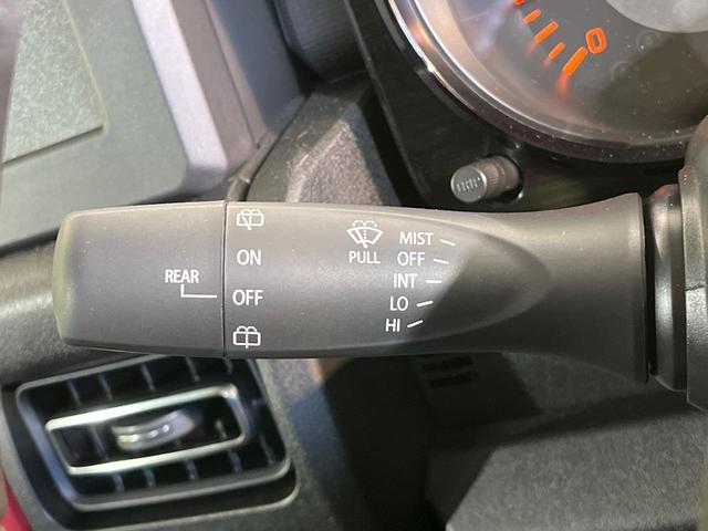 ジムニー XC 4WD 届出済未使用車 衝突被害軽減システム コーナーセンサー スマートキー LEDヘッド 純正16インチアルミ オートハイビーム 車線逸脱警報 オートライト オートエアコン(26枚目)