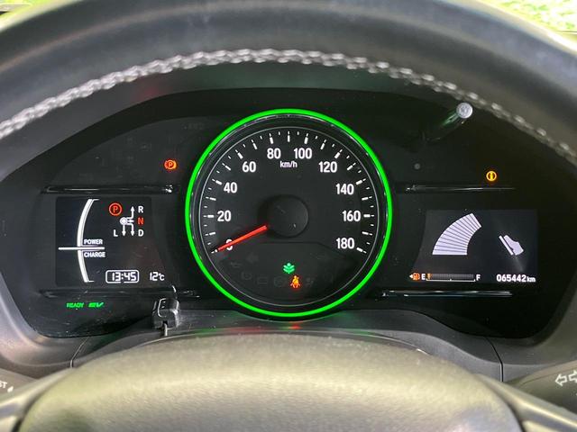 ヴェゼル ハイブリッドRS・ホンダセンシング 純正SDナビ バックカメラ 衝突被害軽減システム ハーフレザーシート スマートキー LEDヘッド ビルトインETC 純正18インチアルミ オートライト デュアルエアコン Bluetooth CD(24枚目)