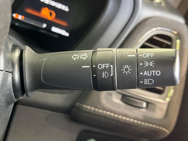 ヴェゼル ハイブリッドRS・ホンダセンシング 純正SDナビ バックカメラ 衝突被害軽減システム ハーフレザーシート スマートキー LEDヘッド ビルトインETC 純正18インチアルミ オートライト デュアルエアコン Bluetooth CD(26枚目)