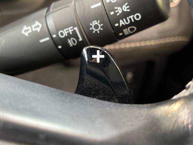 ヴェゼル ハイブリッドRS・ホンダセンシング 純正SDナビ バックカメラ 衝突被害軽減システム ハーフレザーシート スマートキー LEDヘッド ビルトインETC 純正18インチアルミ オートライト デュアルエアコン Bluetooth CD(30枚目)