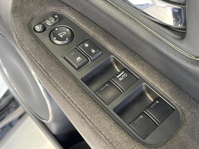 ヴェゼル ハイブリッドRS・ホンダセンシング 純正SDナビ バックカメラ 衝突被害軽減システム ハーフレザーシート スマートキー LEDヘッド ビルトインETC 純正18インチアルミ オートライト デュアルエアコン Bluetooth CD(39枚目)