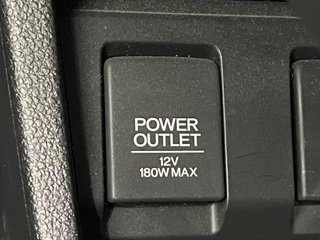 ヴェゼル ハイブリッドRS・ホンダセンシング 純正SDナビ バックカメラ 衝突被害軽減システム ハーフレザーシート スマートキー LEDヘッド ビルトインETC 純正18インチアルミ オートライト デュアルエアコン Bluetooth CD(40枚目)