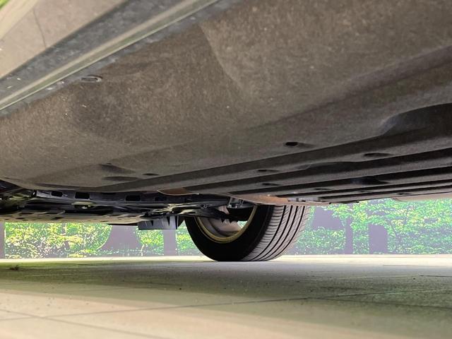 ヴェゼル ハイブリッドRS・ホンダセンシング 純正SDナビ バックカメラ 衝突被害軽減システム ハーフレザーシート スマートキー LEDヘッド ビルトインETC 純正18インチアルミ オートライト デュアルエアコン Bluetooth CD(66枚目)