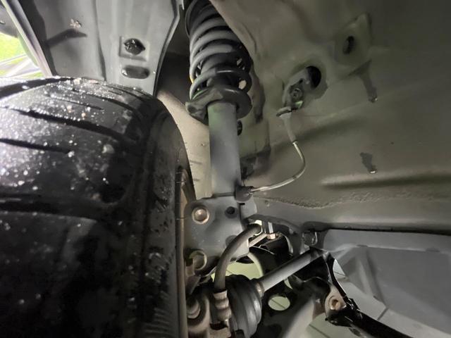 アルトラパン Xセレクション シートヒーター ETC HIDヘッドライト オートエアコン オートライト アイドリングストップ キーレス&プッシュスタート プライバシーガラス イモビライザー ドアバイザー 禁煙車(20枚目)