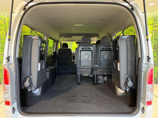 ハイエースワゴン GL セーフティセンス 純正ナビ 全周囲カメラ デジタルインナーミラー 電動スライドドア オートエアコン ウッドコンビステアリング 横滑り防止 オートライト スマートキー&プッシュスタート(44枚目)