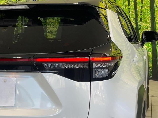 ヤリスクロス ハイブリッドZ 純正8型SDナビ 全周囲カメラ 衝突被害軽減システム レーダークルーズ シートヒーター 禁煙車 ハーフレザーシート パワーシート ドラレコ コーナーセンサー スマートキー LEDヘッド ETC(55枚目)