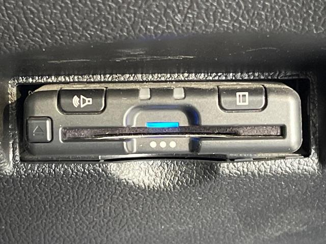 プリウス Aツーリングセレクション モデリスタ 純正SDナビ バックカメラ 衝突被害軽減システム レーダークルーズ ハーフレザーシート パワーシート ドラレコ コーナーセンサー スマートキー LEDヘッド ETC 純正17インチアルミ(23枚目)