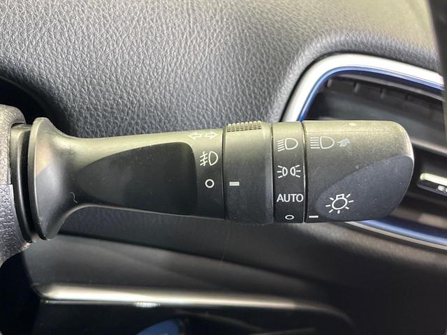 プリウス Aツーリングセレクション モデリスタ 純正SDナビ バックカメラ 衝突被害軽減システム レーダークルーズ ハーフレザーシート パワーシート ドラレコ コーナーセンサー スマートキー LEDヘッド ETC 純正17インチアルミ(31枚目)