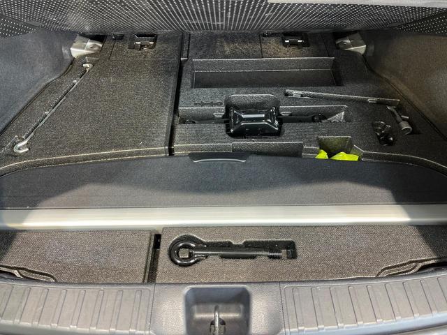 プリウス Aツーリングセレクション モデリスタ 純正SDナビ バックカメラ 衝突被害軽減システム レーダークルーズ ハーフレザーシート パワーシート ドラレコ コーナーセンサー スマートキー LEDヘッド ETC 純正17インチアルミ(40枚目)