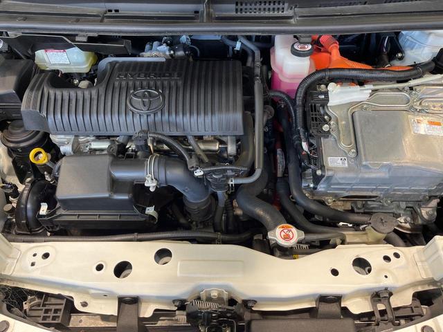 シエンタ ハイブリッドG クエロ 両側電動ドア 純正9型ナビ 全周囲カメラ 衝突被害軽減システム 禁煙車 ハーフレザーシート ドラレコ コーナーセンサー スマートキー LEDヘッド ナビ連動ETC クルコン 純正15インチアルミ(19枚目)