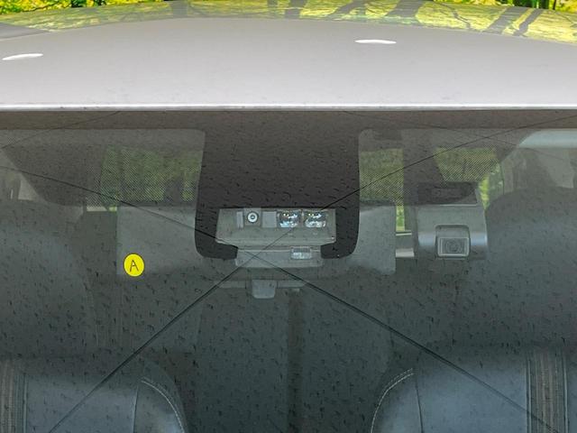 シエンタ ハイブリッドG クエロ 両側電動ドア 純正9型ナビ 全周囲カメラ 衝突被害軽減システム 禁煙車 ハーフレザーシート ドラレコ コーナーセンサー スマートキー LEDヘッド ナビ連動ETC クルコン 純正15インチアルミ(31枚目)