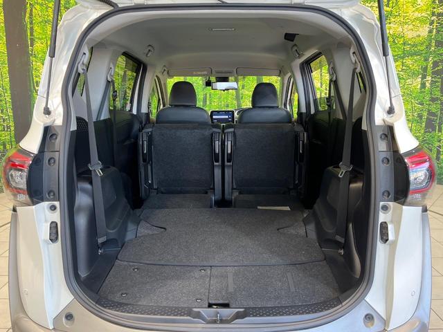 シエンタ ハイブリッドG クエロ 両側電動ドア 純正9型ナビ 全周囲カメラ 衝突被害軽減システム 禁煙車 ハーフレザーシート ドラレコ コーナーセンサー スマートキー LEDヘッド ナビ連動ETC クルコン 純正15インチアルミ(39枚目)