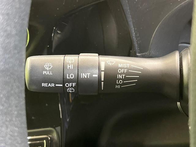 アクア S セーフティセンス 純正ナビ シートヒーター バックカメラ ETC LEDヘッドライト オートマチックハイビーム オートマチックハイビーム 車線逸脱警報 スマートキー&プッシュスタート 禁煙(27枚目)