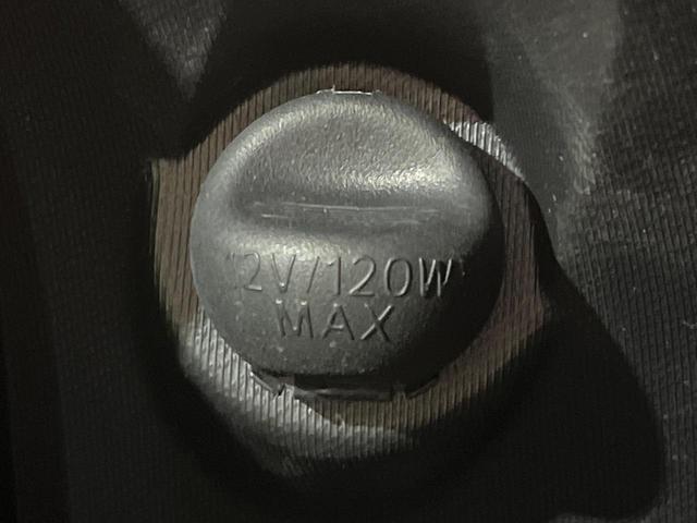 アクア S セーフティセンス 純正ナビ シートヒーター バックカメラ ETC LEDヘッドライト オートマチックハイビーム オートマチックハイビーム 車線逸脱警報 スマートキー&プッシュスタート 禁煙(35枚目)