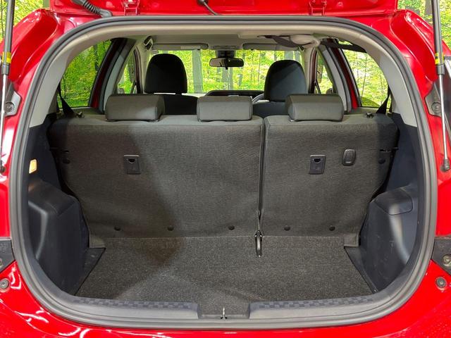 アクア S セーフティセンス 純正ナビ シートヒーター バックカメラ ETC LEDヘッドライト オートマチックハイビーム オートマチックハイビーム 車線逸脱警報 スマートキー&プッシュスタート 禁煙(42枚目)