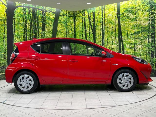 アクア S セーフティセンス 純正ナビ シートヒーター バックカメラ ETC LEDヘッドライト オートマチックハイビーム オートマチックハイビーム 車線逸脱警報 スマートキー&プッシュスタート 禁煙(50枚目)