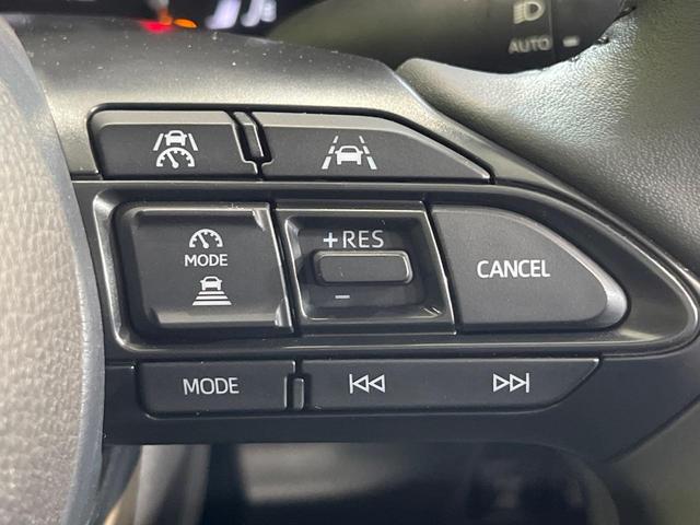 シエンタ Z 両側電動ドア 純正SDナビ バックカメラ 衝突被害軽減システム レーダークルーズ 禁煙車 コーナーセンサー スマートキー LEDヘッド ビルトインETC 純正15インチアルミ オートハイビーム(4枚目)