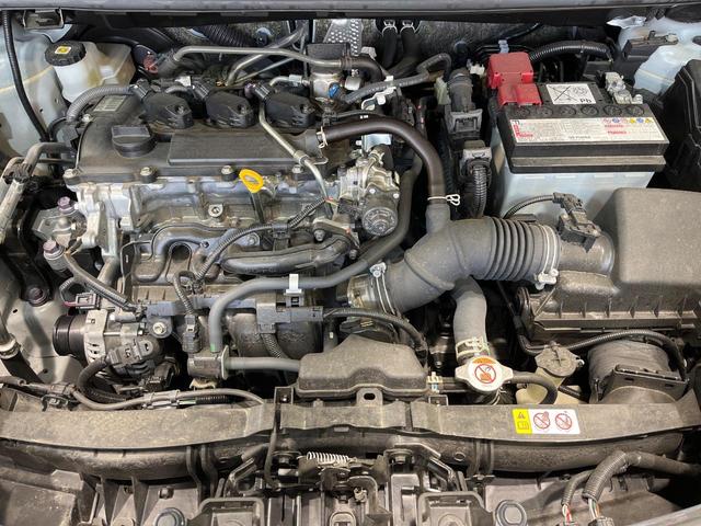 シエンタ Z 両側電動ドア 純正SDナビ バックカメラ 衝突被害軽減システム レーダークルーズ 禁煙車 コーナーセンサー スマートキー LEDヘッド ビルトインETC 純正15インチアルミ オートハイビーム(18枚目)